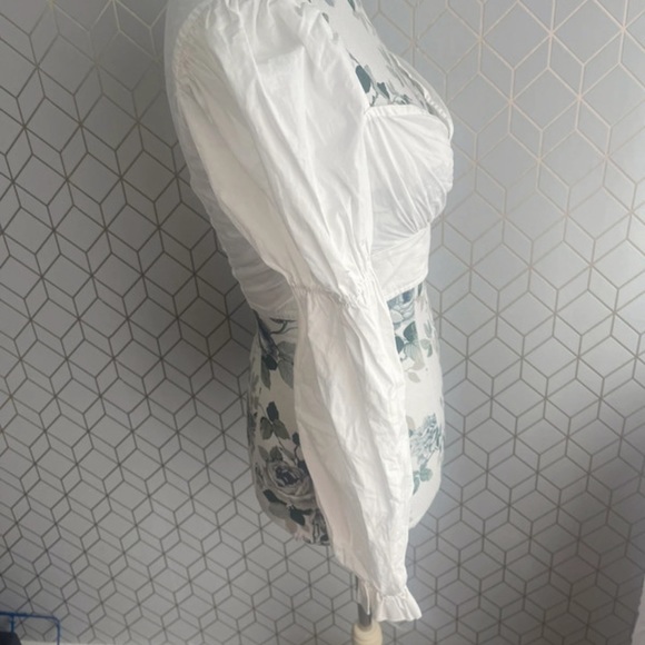 WHITE PrettyLittleThing crop top shirt , M / 10 - Picture 5 of 13